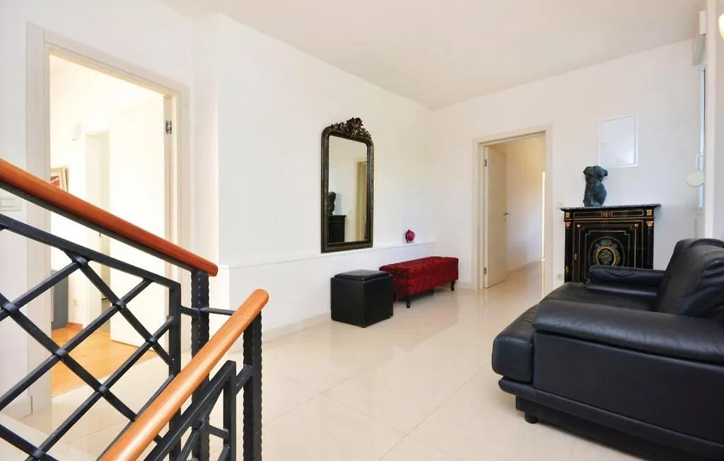 Apartment Oliva Allegra Split